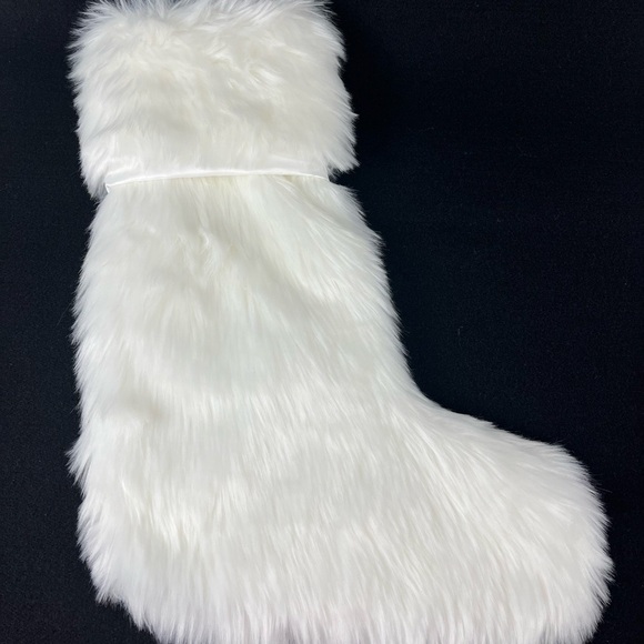 Nicole Miller Home Faux Fur Stocking White Ivory RN 75343 - Picture 11 of 13